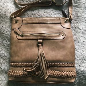 Crossbody purse